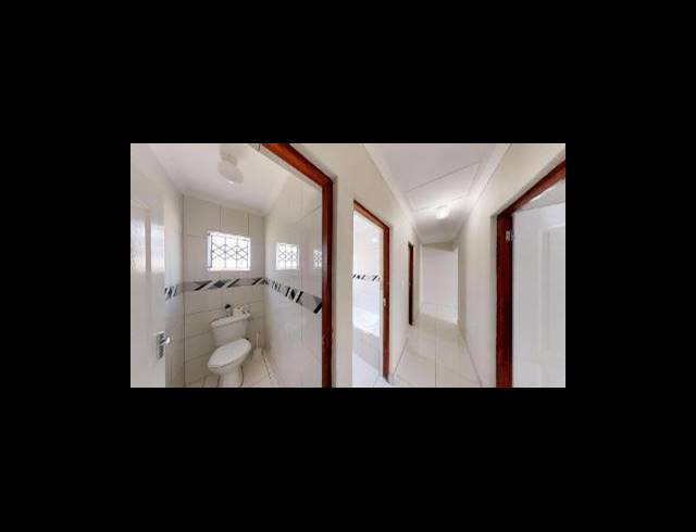2 BEDROOM HOUSE FOR SALE IN BUHLE PARK